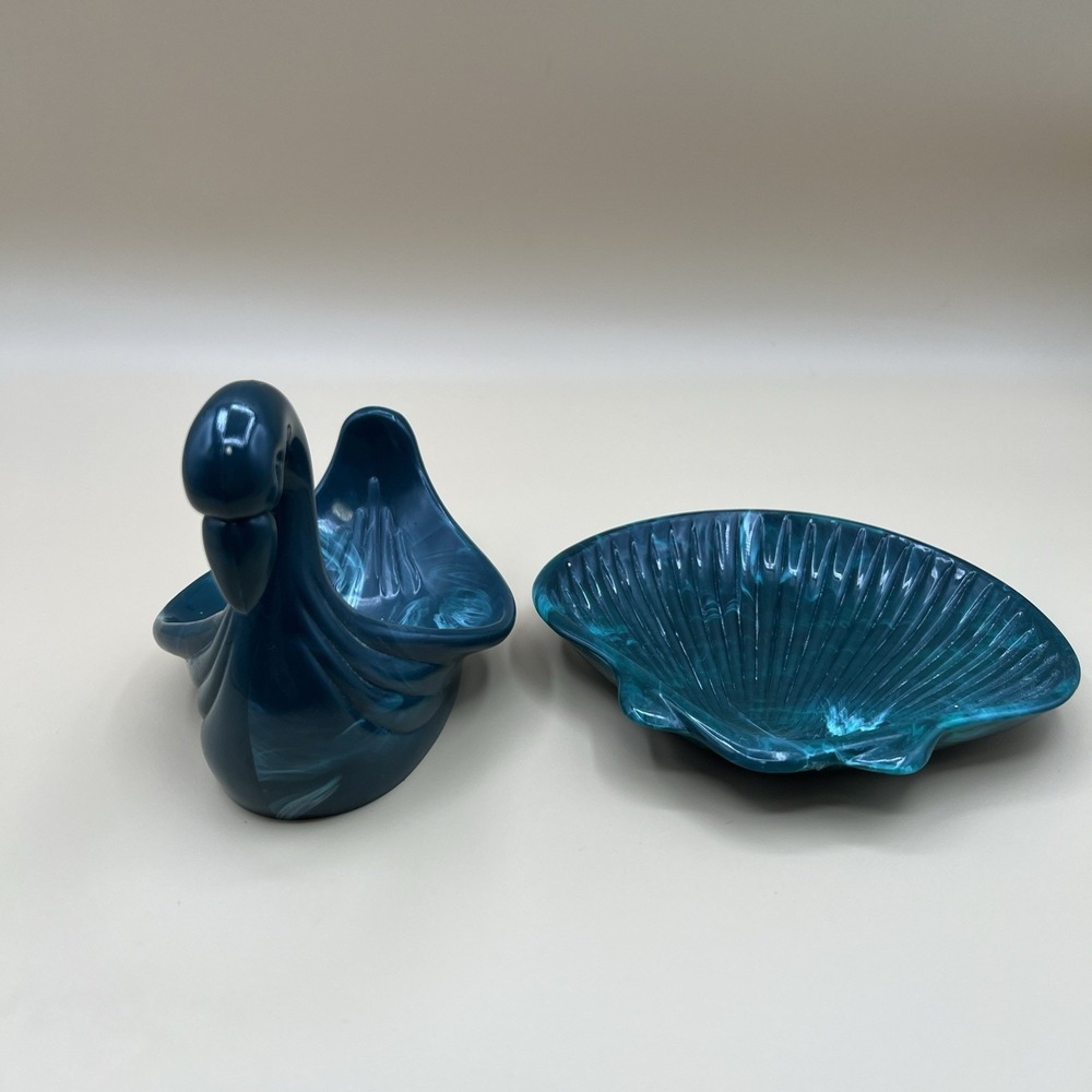 Vintage Evergreen Marbled Acrylic Swan and Seashell Soap Dish Vanity Set 2pc